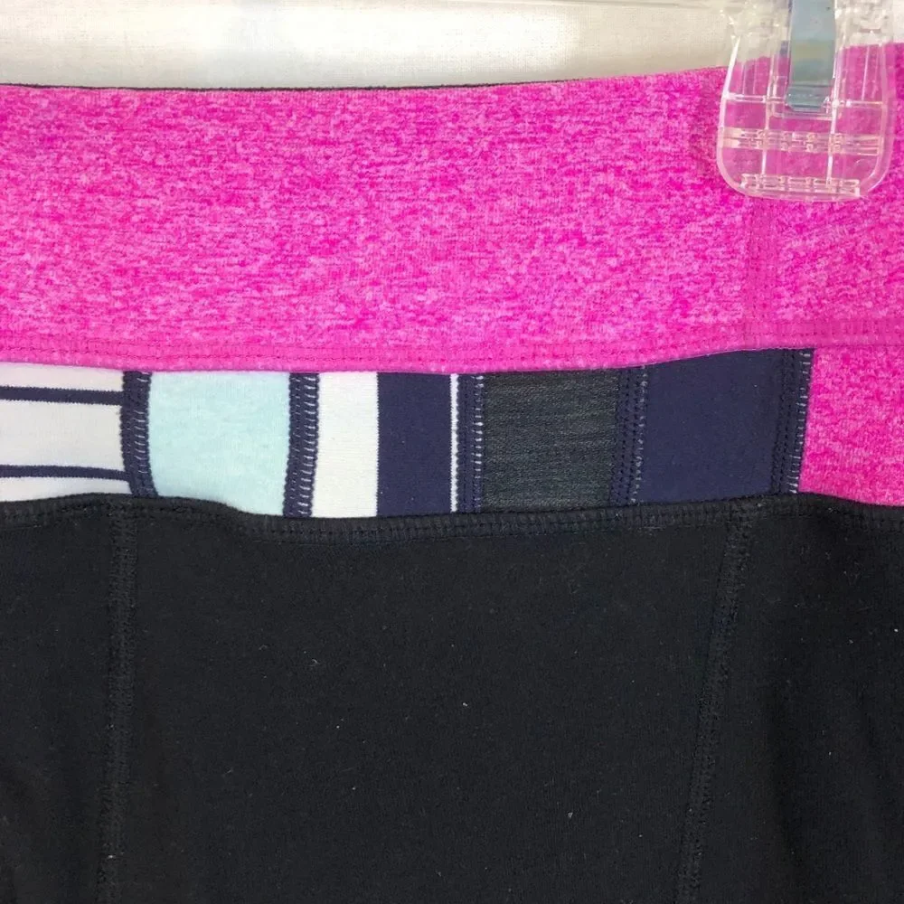 Lululemon Wide Leg Groove Pants Black Pink Size 8‎